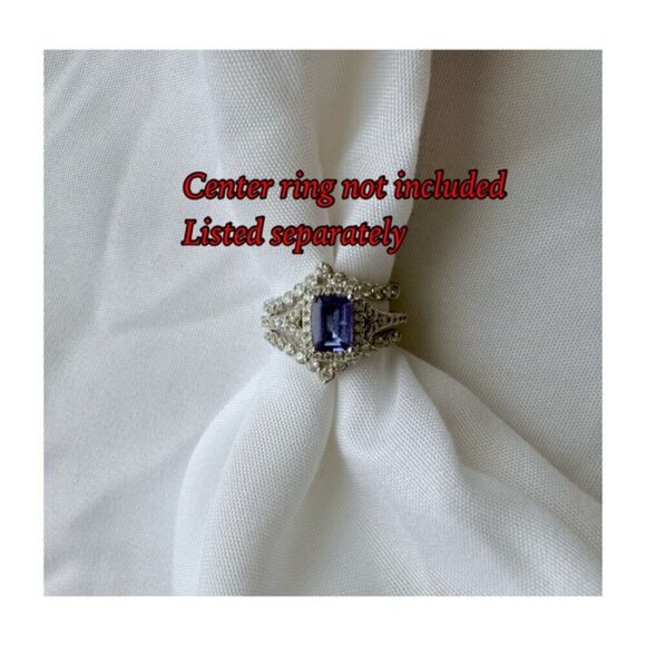 ladies multistone chevron style band made in 14kt white gold - Picture 6 of 9